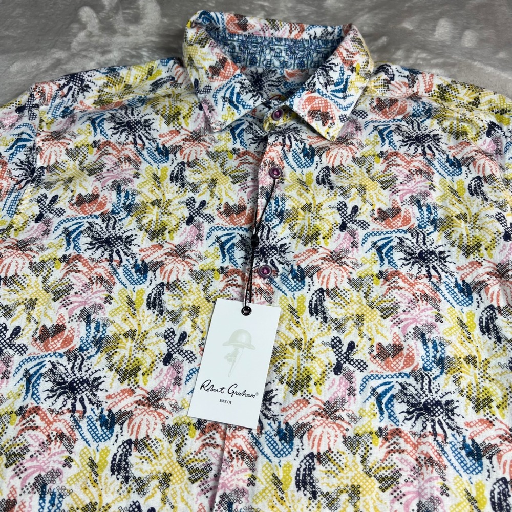 NWT Robert Graham Men's L Short Sleeve Button Down Multi Color Gunning OS6216M